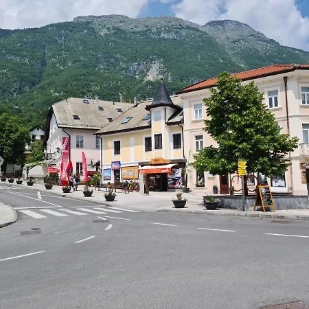 Apartma Dora Apartamento Bovec